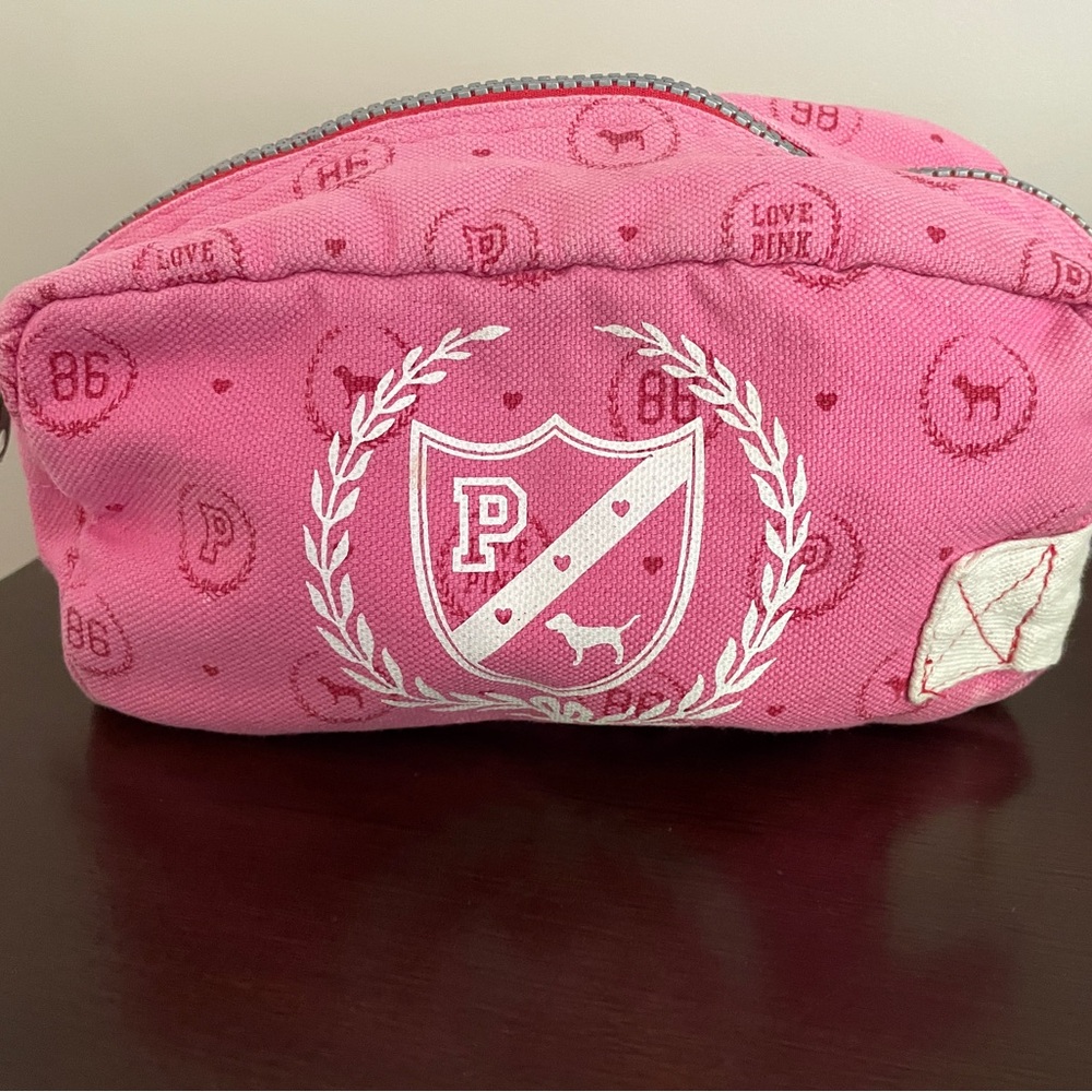 PINK Victoria’s Secret pink makeup cosmetic bag